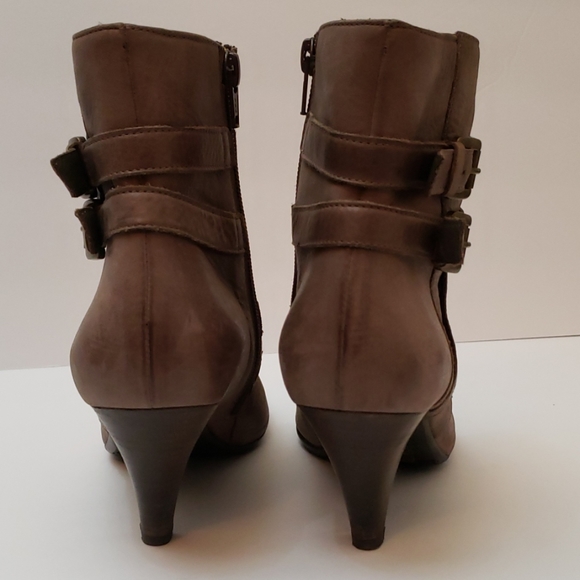 Sz 7 Janet & Janet brown/taupe Boot w opening - Picture 4 of 8